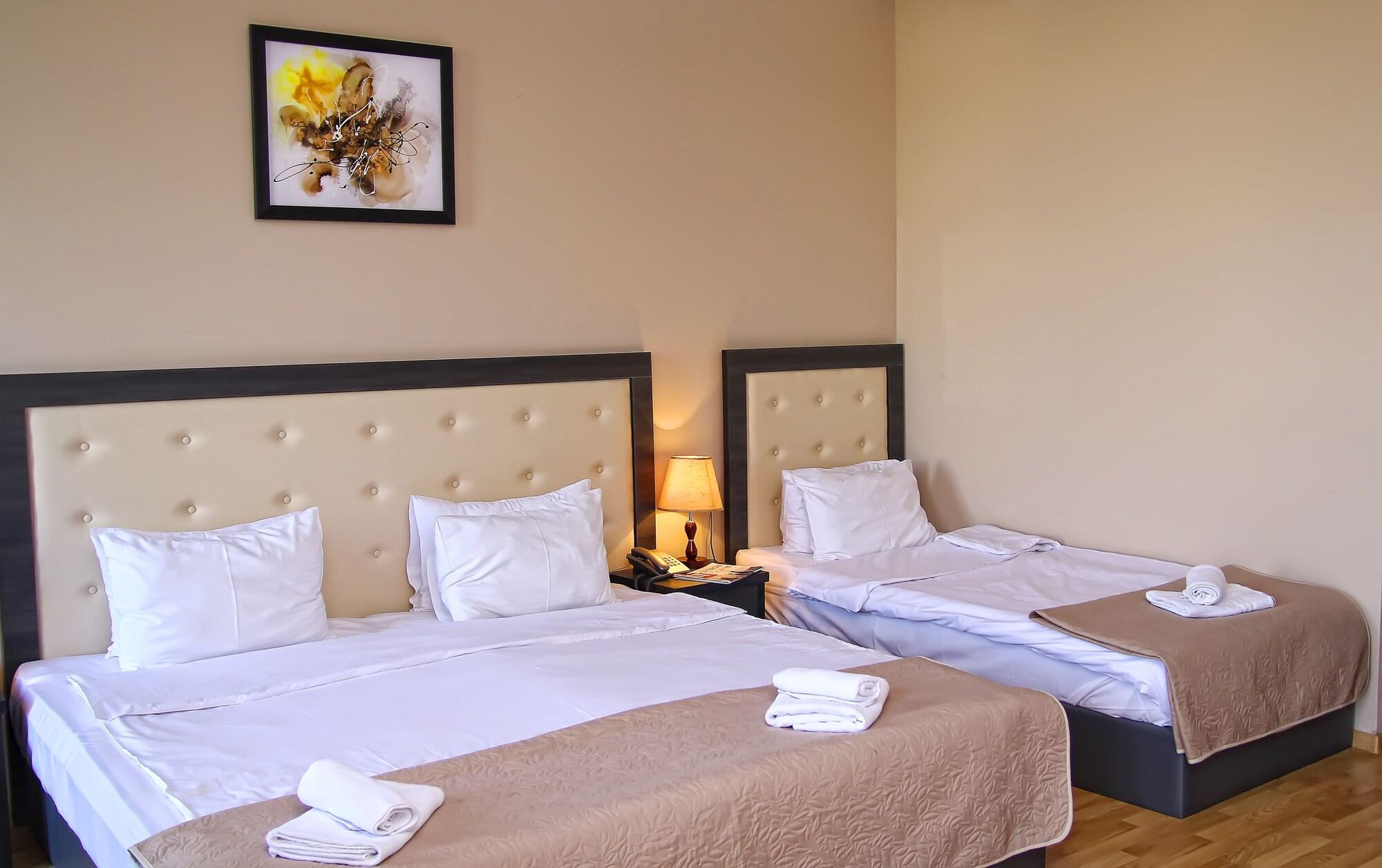 Rogalux Blue Hotel Tbilisi Eksteriør billede